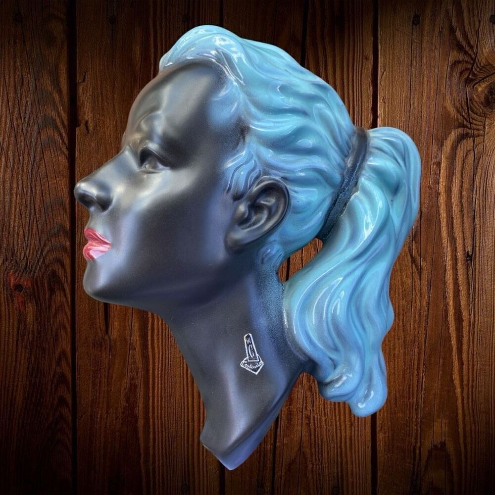 1950s Ceramic Wall Figure Woman Model 3408, Cortendorf, Germany